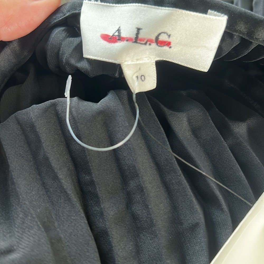 A.L.C. Revolve Aries Satin Pleated Dress NWT Size 10 - Picture 8 of 9